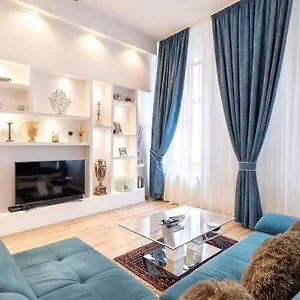 Blue Diamond Apartamento