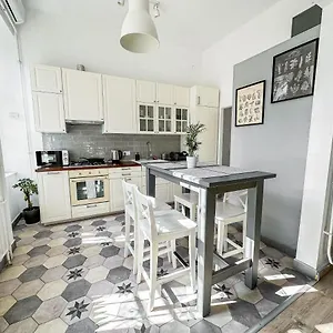 Appartamento Dob Duplex, Budapest